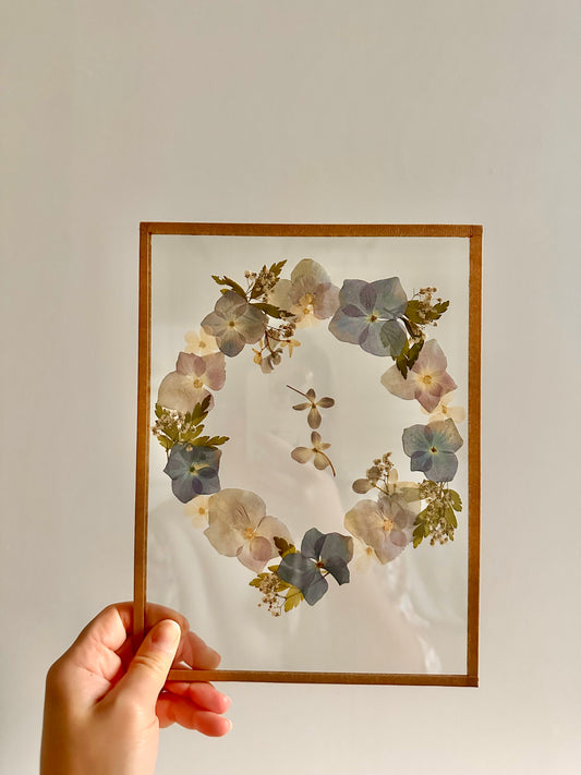 Couronne de fleurs  - Herbier minimaliste n°50 - 18x24 cm