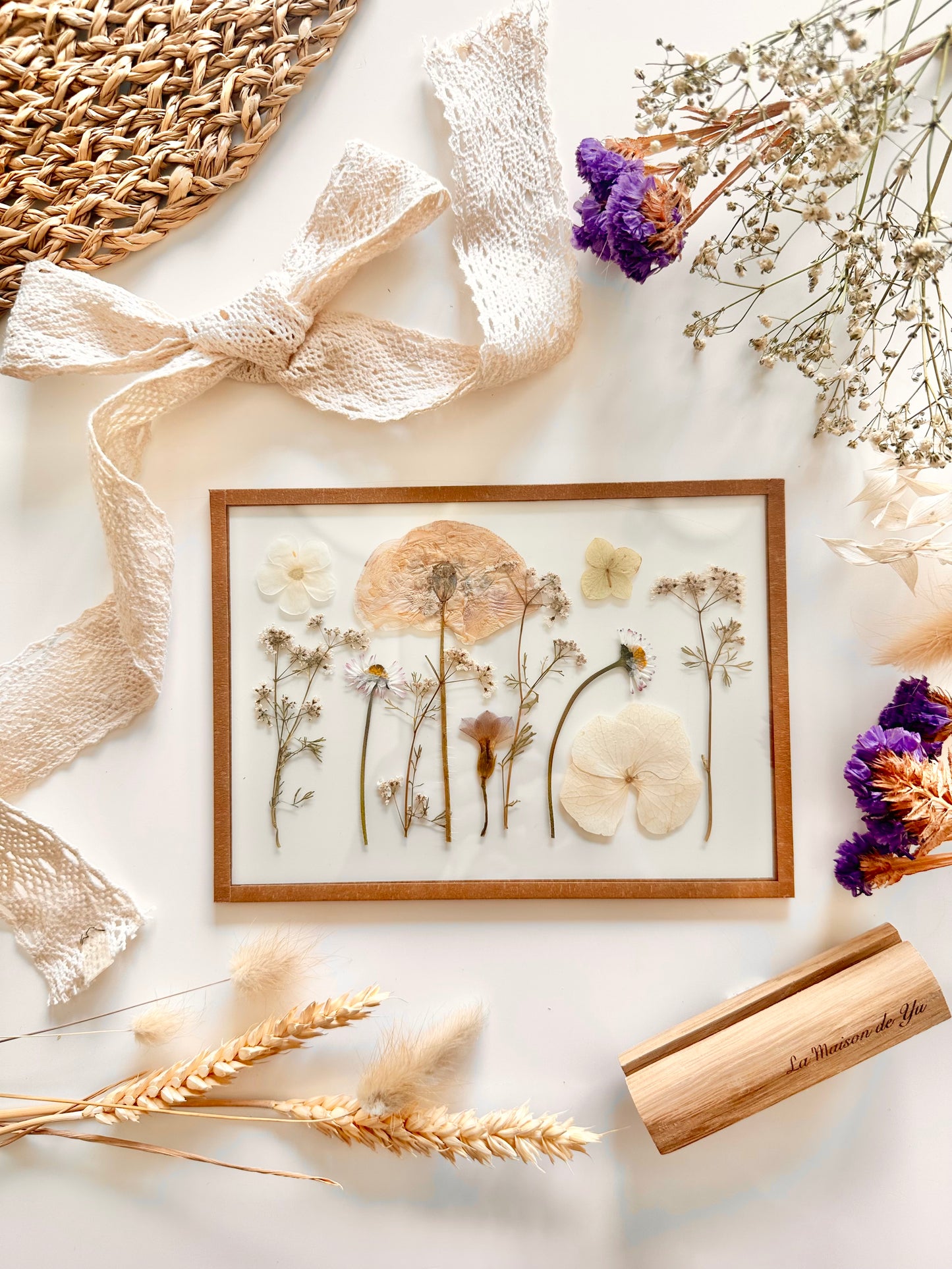 Centerpiece - Minimalist Herbarium No. 192 - 13x18 cm